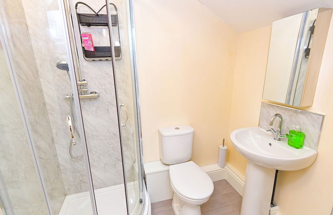 The Elm Wood Apartments - Photo 59