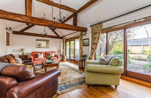 The Stables - Photo 12