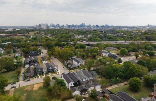 The Ashland House - Stylish Design, Backyard Oasis - Foto 74