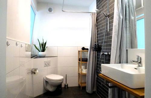 Stilvoll, Zentral, Einzigartig I Balkon I Parkplatz I Küche - Foto 25