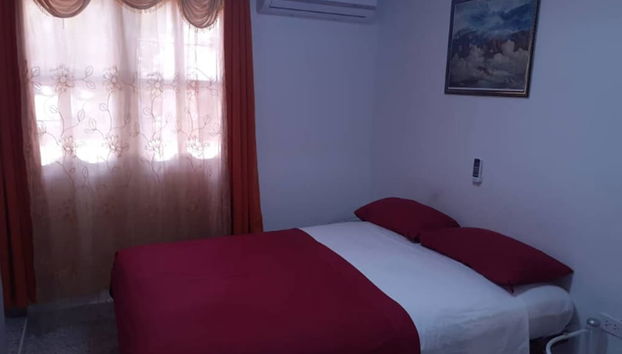 Aparthotel in Banes - Photo 4