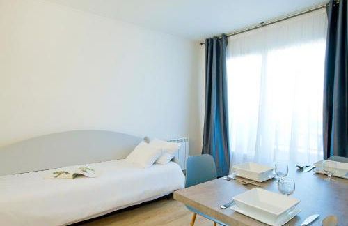 BRIT HOTEL Confort Lannion Centre Gare - Photo 14