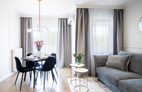 Golden Star Apartment - Photo 16