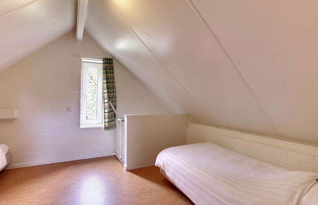 Cozy Holiday Home with Garden near Zwolle - Foto 6