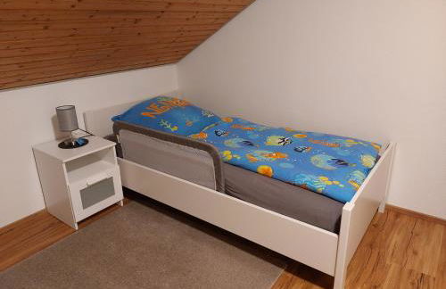 Moderne Ferienwohnung - neu renoviert - ruhige Lage - Foto 4