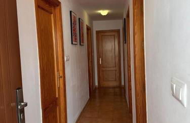 Casa Bueno- Sleeps 7 Private Pool & AirCon - Foto 48