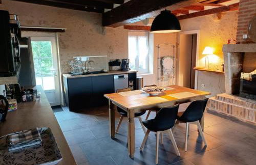 Gîte tout confort avec grand jardin, cheminée, clim et WIFI, proche châteaux de la Loire et ZooParc de Beauval - FR-1-491-400 - Photo 9