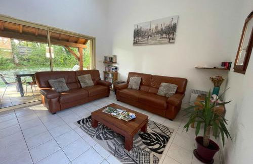 Lilas - Spacieuse maison 10 pers Jardin BBQ - Foto 9