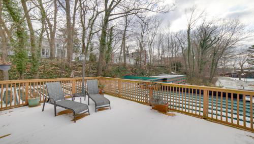 Charming Saugatuck Condo with Private Deck and Grill! - Foto 4