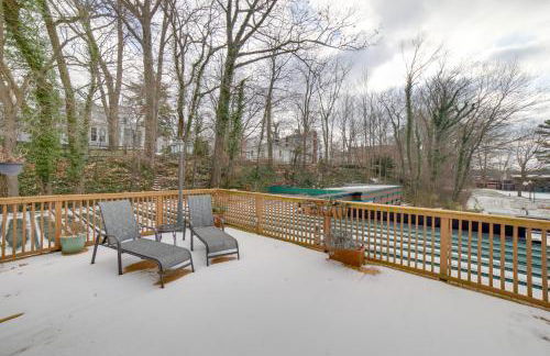Charming Saugatuck Condo with Private Deck and Grill! - Foto 4