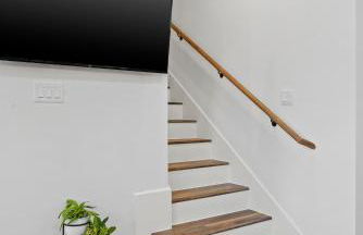 The Oasis - Modern 3BR Near Downtown - Med Center - Stadiums - Foto 16