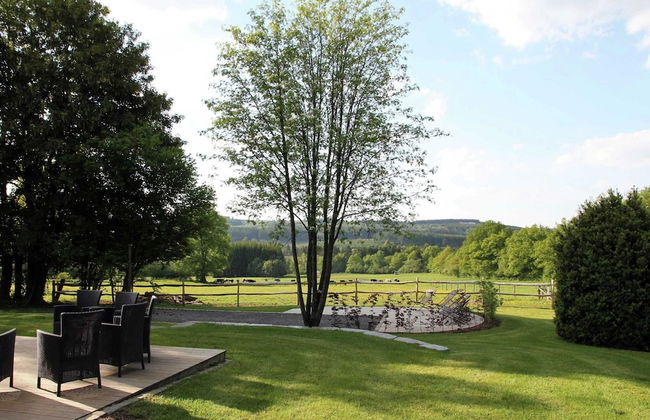 Beautiful Holiday Home with Hot Tub, Sauna & Monumental Fireplace - Photo 26