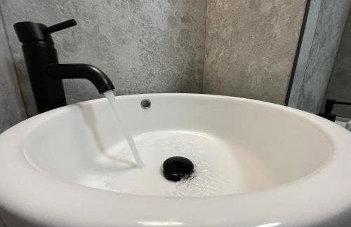 Muddy Paws Cottages - The Nook - Photo 48