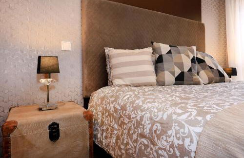 HENRI'S APARTMENTS - Pátio do Convento - Foto 21