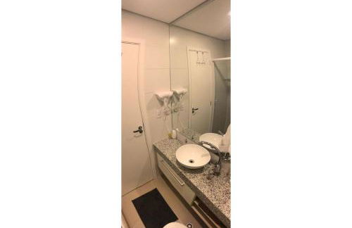 Flat 502 Granja Viana conforto e portaria 24h - Foto 8