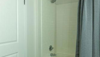 Modern Serenity Apartment for a Comfortable Stay - Foto 4