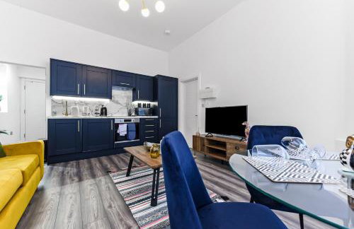 Comfy and Contemporary One Bedroom Flat - Photo 23