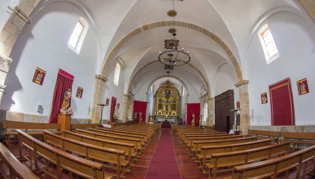 Intérieur de l'église Santa María