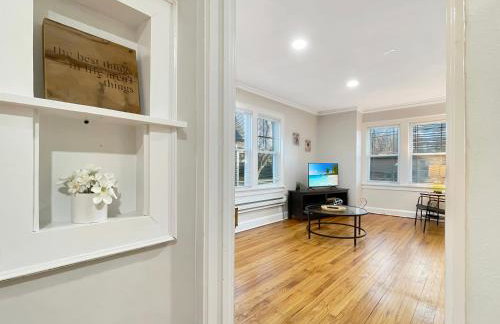 Fun & Charming 1BR Apt near Drake - Foto 8
