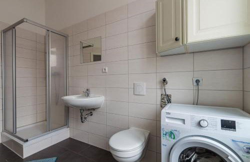 Enjoy your stay with DKN apartments - Mon-Sun - Late night check-in - Multilanguage - Near Railway station - Witamy serdecznie - Foto 7