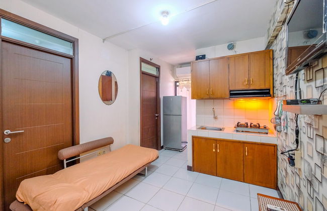 Comfortable and Tidy 2BR Lagoon Bekasi Town Square Apartment - Foto 13