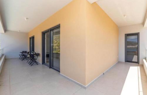 Luxury Villa Navis - Villa - Photo 32