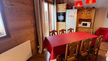 DUPLEX 50 m2 aux pieds des pistes les saisies hauteluce et contamines montjoie 6 personnes 1 chambre et un coin nuit - Foto 3