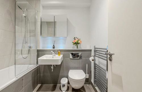 2 BD Soho Luxury Living-High Ceilings Huge Terrace - Foto 17
