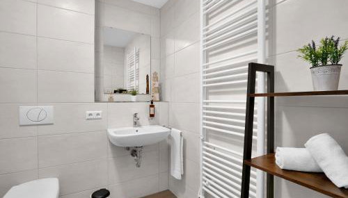 INhome Studio Apartment - Küche - Parken - TV - Foto 5, towels, heating