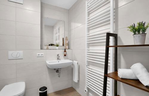 INhome Studio Apartment - Küche - Parken - TV - Foto 5