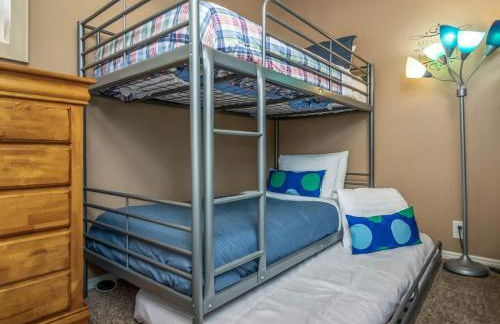 Wasatch Retreat in Draper with Mtn Views Theater and Hot Tub - Foto 42