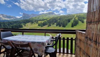 Studio avec balcon sud LES PISTEURS - Photo 2