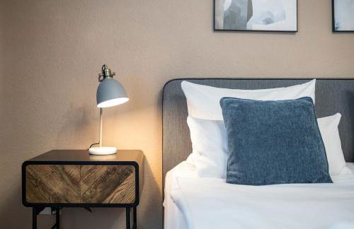 Zentrale Design Wohnung in Ufernähe - 105 qm - Parkplatz - Küche - Netflix - Foto 14