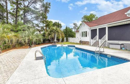 Paradise on Ocean Waterway Huge 5000 sq ft w Private Pool, Boat Dock, Grand Piano, Game Tables, BBQ, 1 acre Yard, Crib, Sleeps 34 - Foto 38