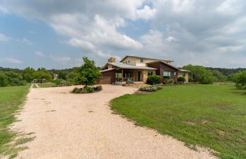 Large Luxury Blanco Riverfront Home with Pool - Foto 53