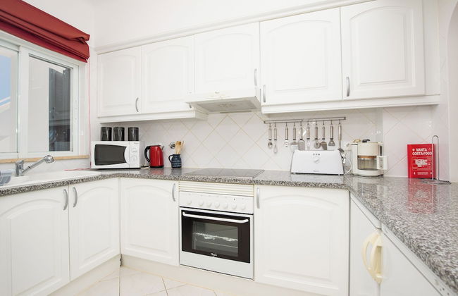 Amazing 2-bedroom Appartment With big Terrace! - Photo 9