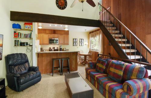 Enjoy Forest Views Retreat at Kingswood Village - Photo 8