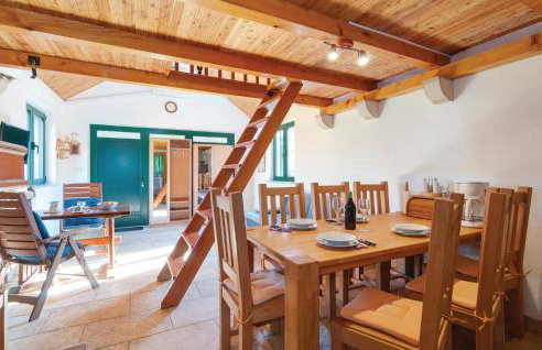 0-Bedroom Holiday Home In Postira - Photo 14