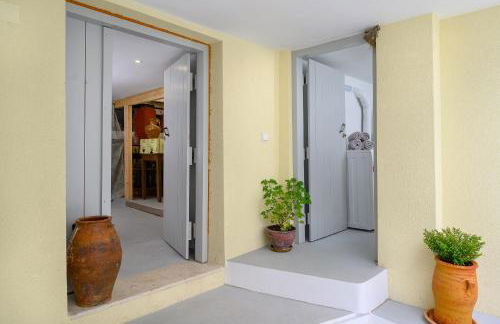 Niki Mountain House - Photo 24