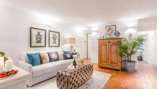 Casa Colosseum, A Million Dollar's View: the Lucca Colosseum. Luxury 1 bedroom 1 Bathroom Apartment - Foto 5