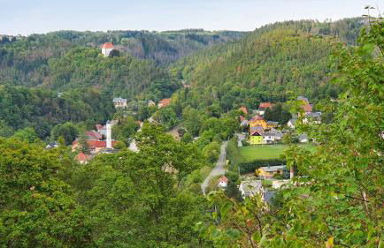 Gemütliches Ferienhaus "Glück" mit Gartensauna - Ideal für Familien & Paare - Foto 39