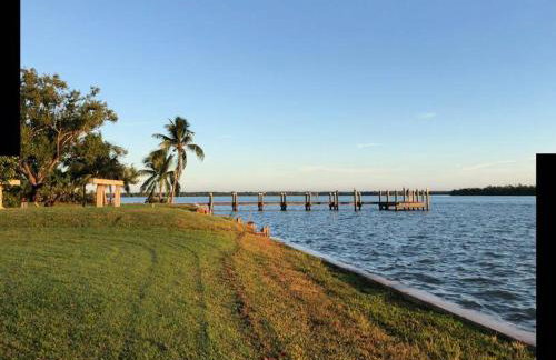 Goodland Waterfront Cottage - Foto 40