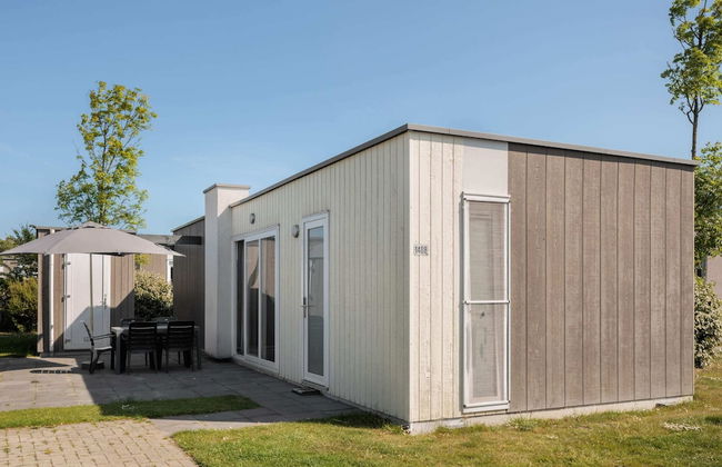 Bungalow in Zeebad Near the Beach - Photo 21