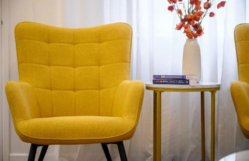 12 min to Airport - Free parking - Foto 31