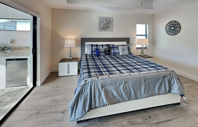 Midpoint Villa by Distinctive Beach Rentals - Photo 38