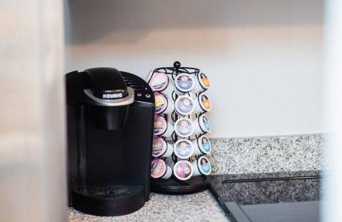 Central Location Suite - Walkable Entertainment - Foto 11