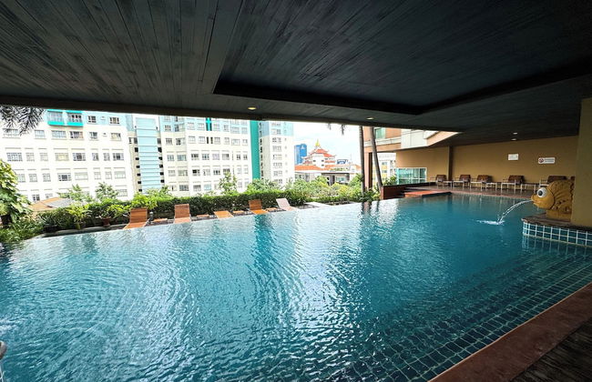 The Narathiwas Hotel & Residence Sathorn Bangkok - Photo 40