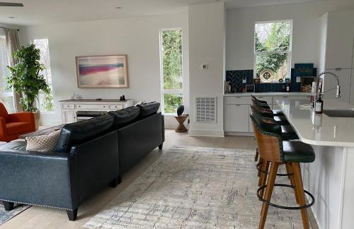 Entire Home Close to BOA Stadium & City - Foto 19