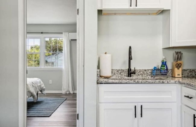 Seaside Sanctuary 4 Walk to Beach Cozy 1 1 - Foto 7