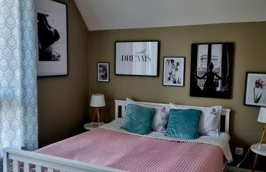 Siedlisko na wydmach, sauna,podgrzewane jacuzzi,domki klimatyzowane,starlink internet,parking - Photo 46